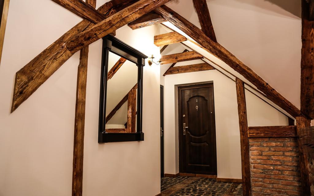 Hotel Casa Crown Braşov Exterior foto